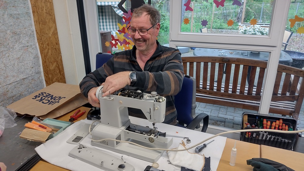 Ausnahmsweise am ersten Freitag im Juli öffnet das Reparatur-Café im St. Vinzenz am Stadtpark seine Pforten.