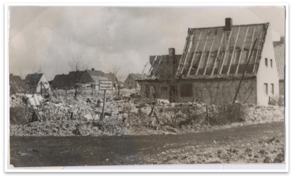 Foto: Zerstörtes Wohnhaus  (KAW, S 5 Ahlen, 358)