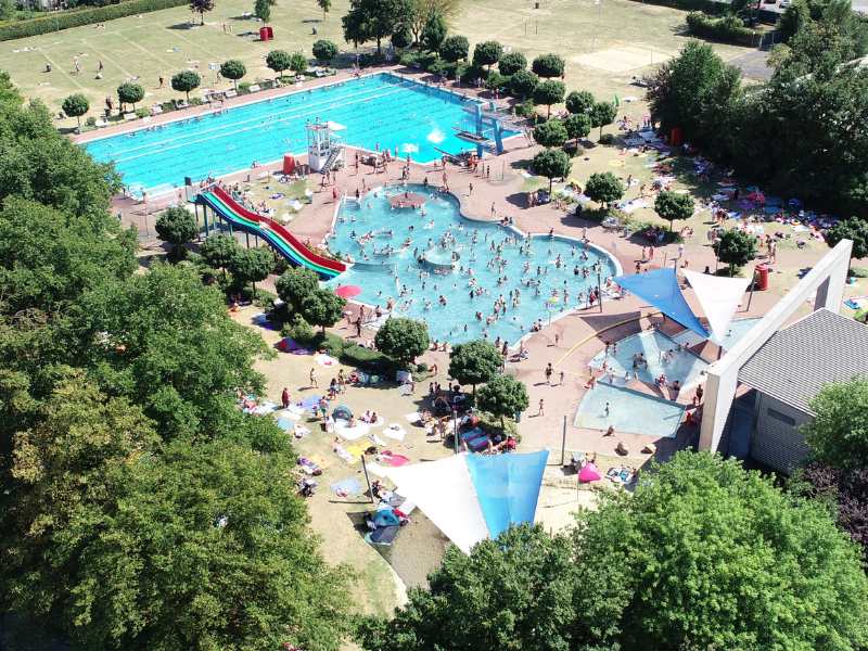 Luftaufnahme Freibad