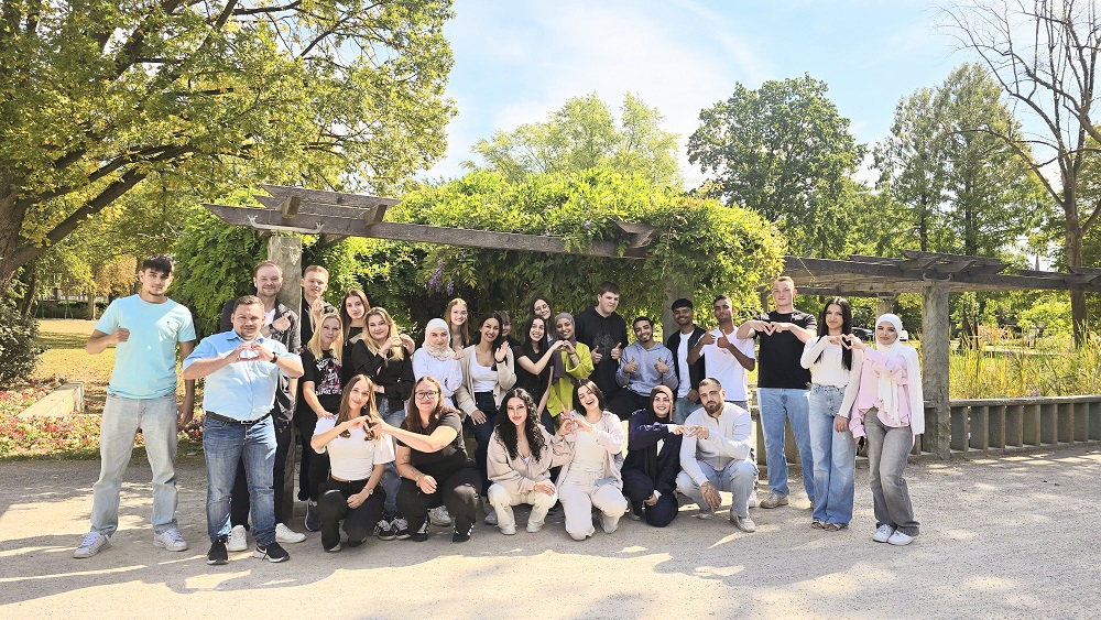 Der Franziskus-Campus für Gesundheitsberufe wünscht allen neuen Auszubildenden des Kurses GPA VIII 2025-2028 einen erfolgreichen Start und viel Freude auf ihrem Weg.