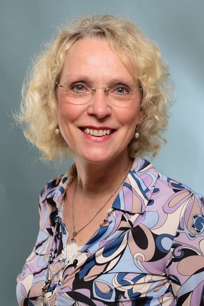 Foto: Porträt von Eva Maria Anslinger