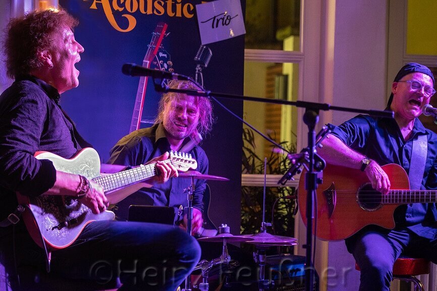 Das Fats Meyer Acoustic Trio gehört am Samstag mit zum Programm.