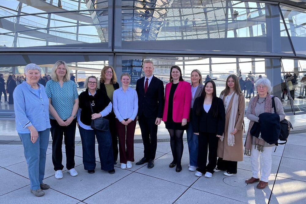 Politik im Deutschen Bundestag – VHS-Besuch bei Henning Rehbaum in Berlin 