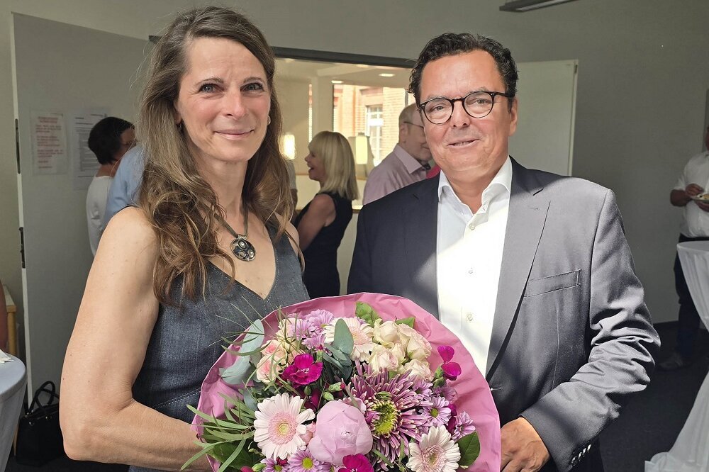 St. Franziskus-Hospital Ahlen verabschiedet Geschäftsführerin Anja Rapos