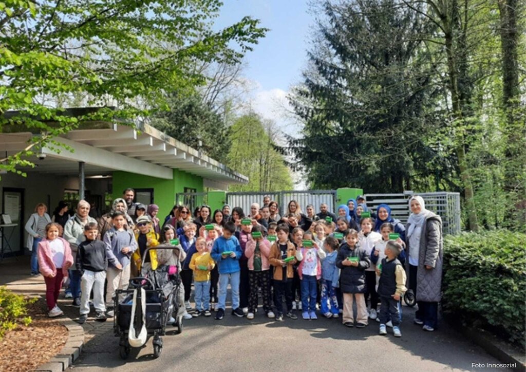 Gruppenbild im Tierpark