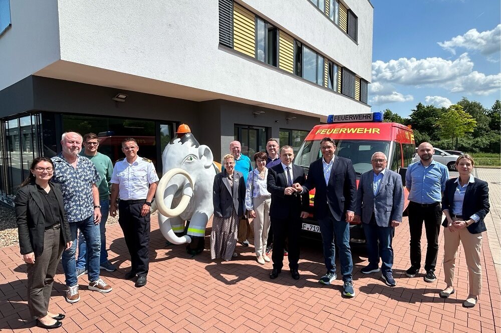 Ahlen übergibt Transportfahrzeug an ukrainische Partnerstadt Khotyn
