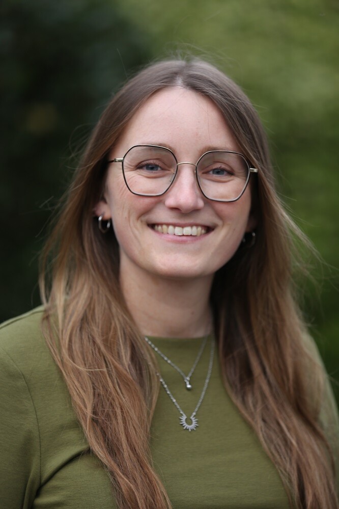 Foto: Porträt von Lina Knobel