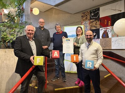 Foto: Gruppenbild mit Würfeln