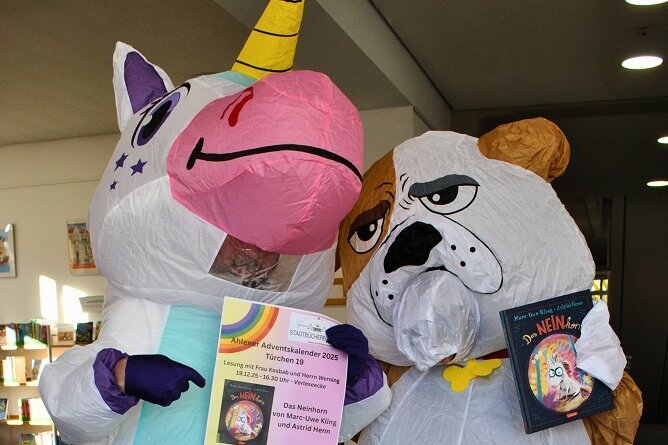 Vorlesestunde mit dem „NEINhorn“ in der Stadtbücherei