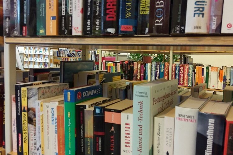 Stadtbücherei lädt ein zum Bücherbasar
