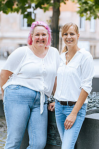 Portraitaufnahme von Anika Meierhenrich und Christina Schulte