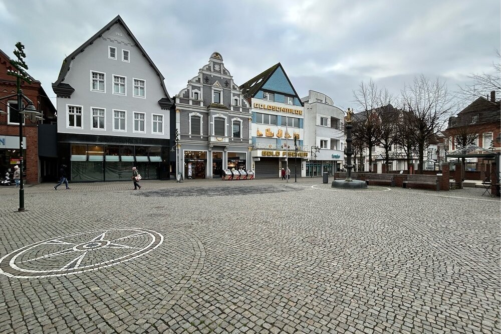 Wochenmarkt weicht in die Fußgängerzone aus