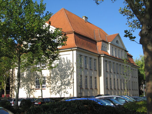 Foto: Außenansicht Stadtbücherei
