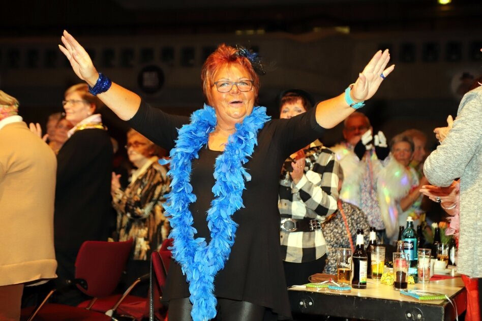 Eine Karte für den Seniorenkarneval als Weihnachtsgeschenk? 