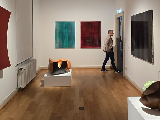 Foto: Ausstellungsbesuch