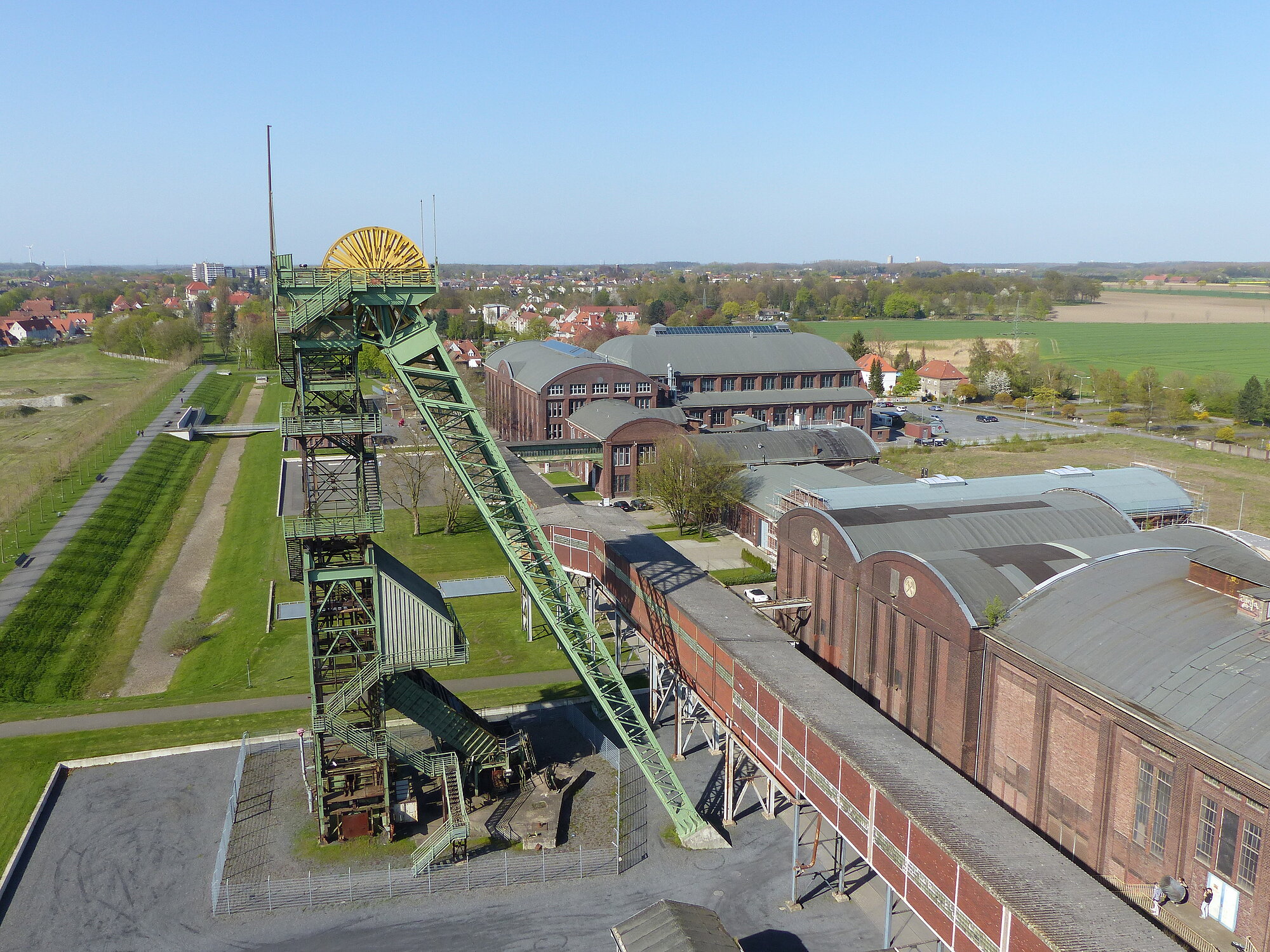 Foto: Zeche Westfalen von oben mit Förderturm